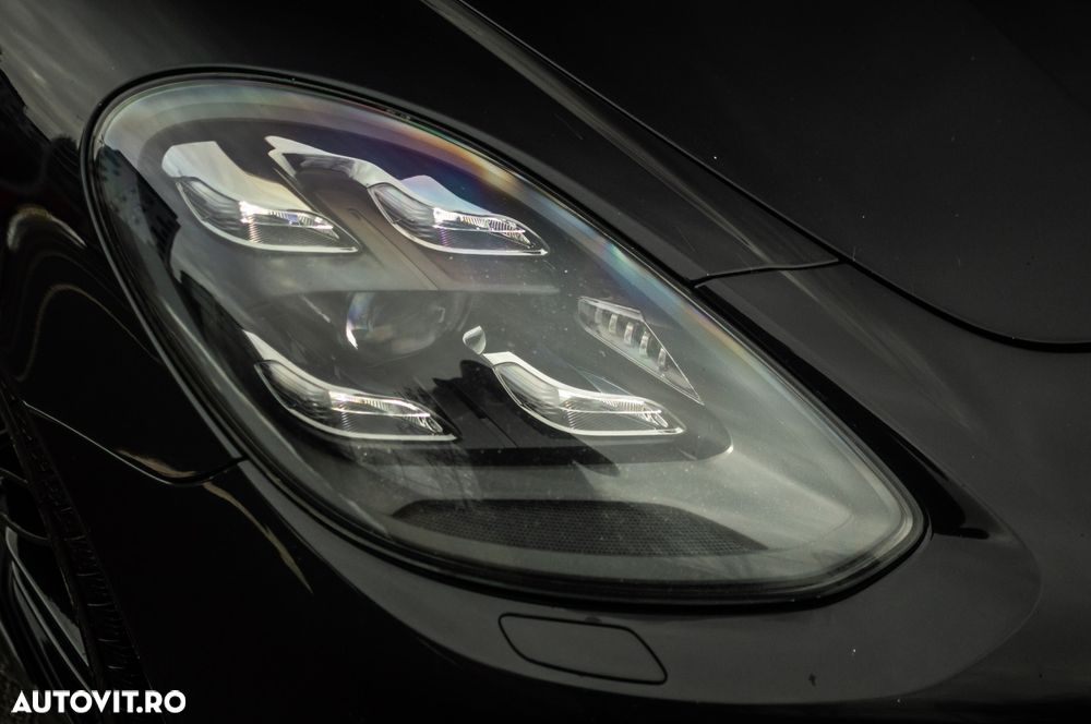 Porsche Panamera - 29
