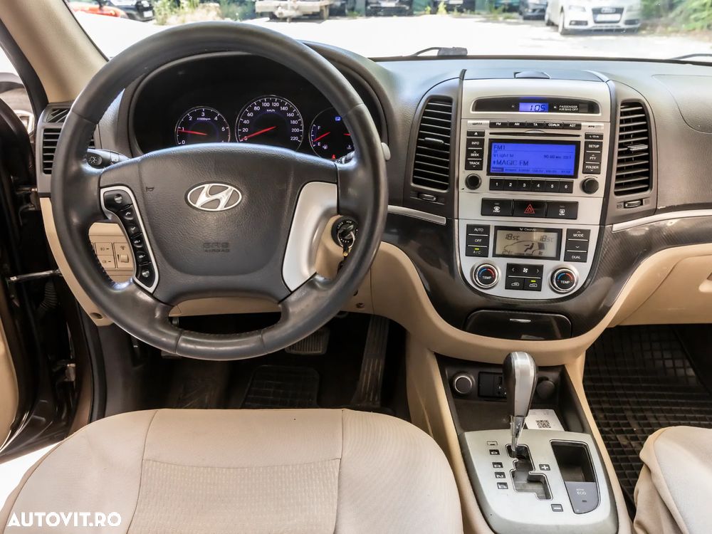 Hyundai Santa Fe 2.2 CRDi 4WD CPF Automatik Comfort - 14