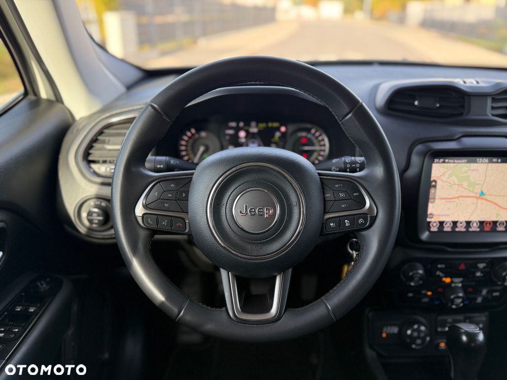 Jeep Renegade - 24