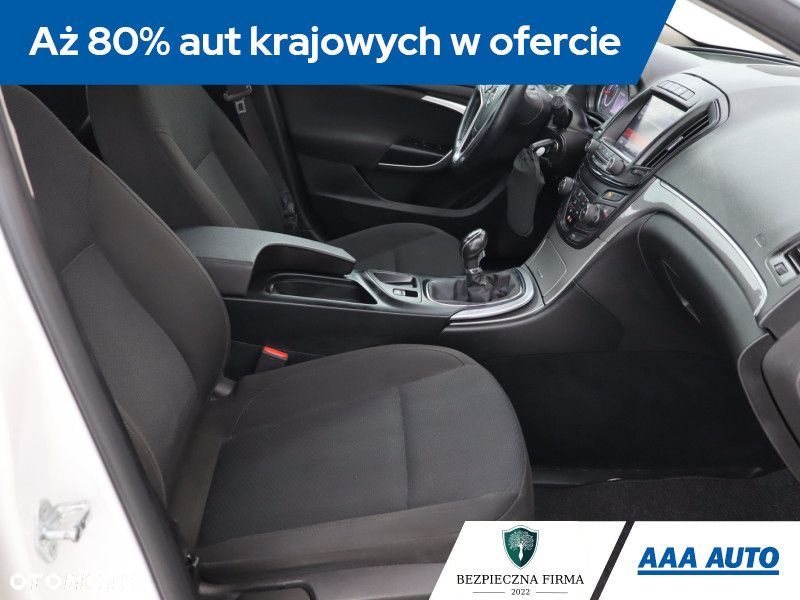 Opel Insignia - 11