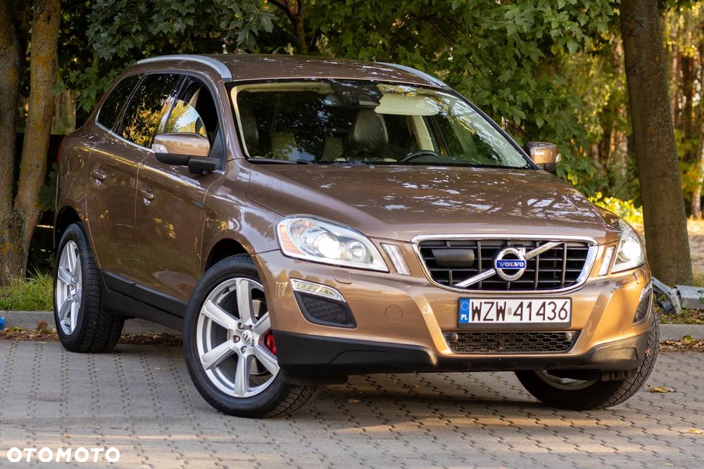 Volvo XC 60 DRIVe Momentum - 10