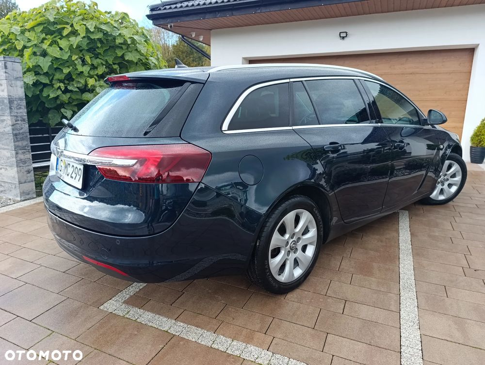 Opel Insignia - 15
