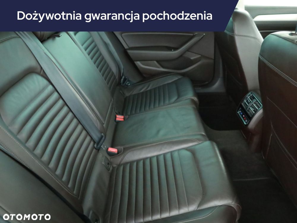 Volkswagen Passat Variant - 8