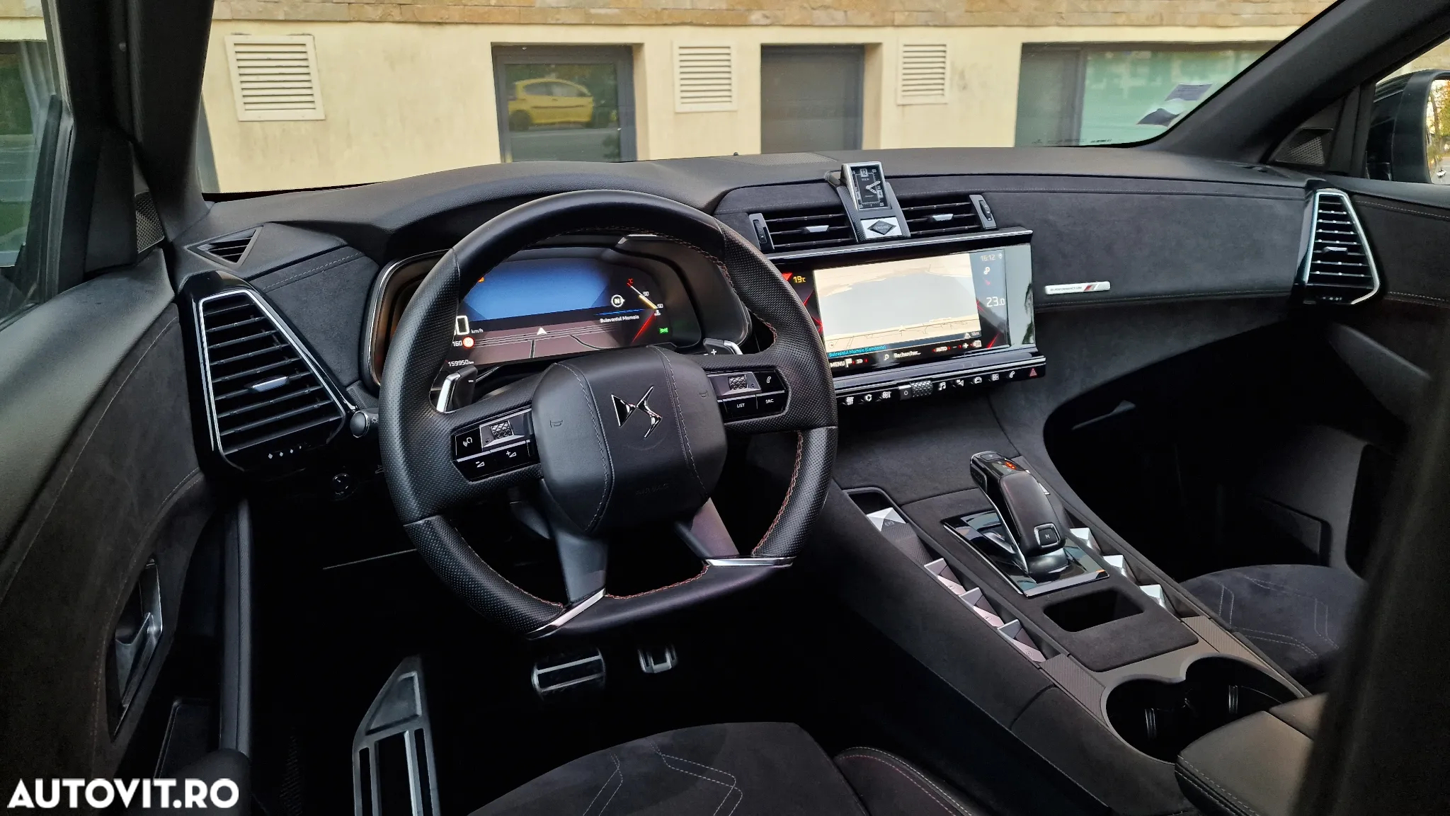 DS Automobiles DS 7 Crossback - 15