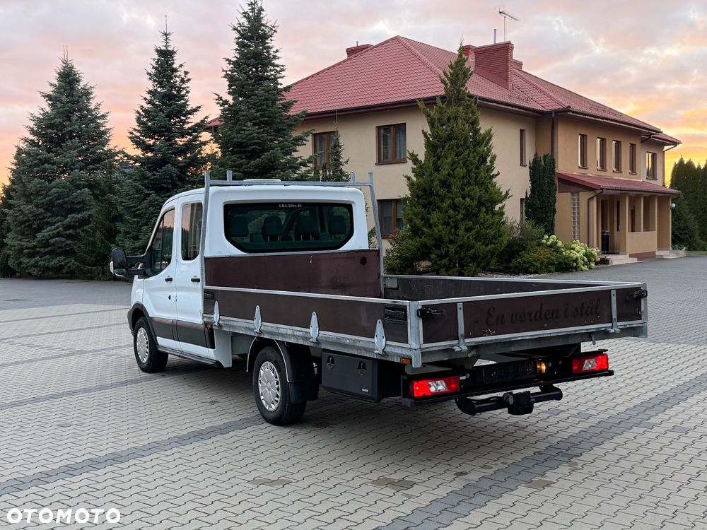 Ford Transit - 24