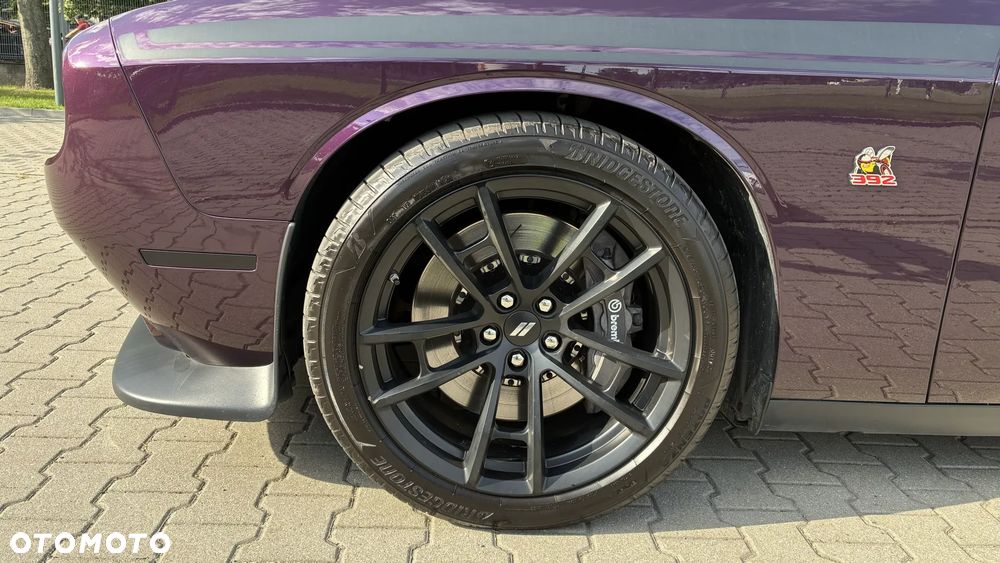 Dodge Challenger 6.4 Scat Pack - 19