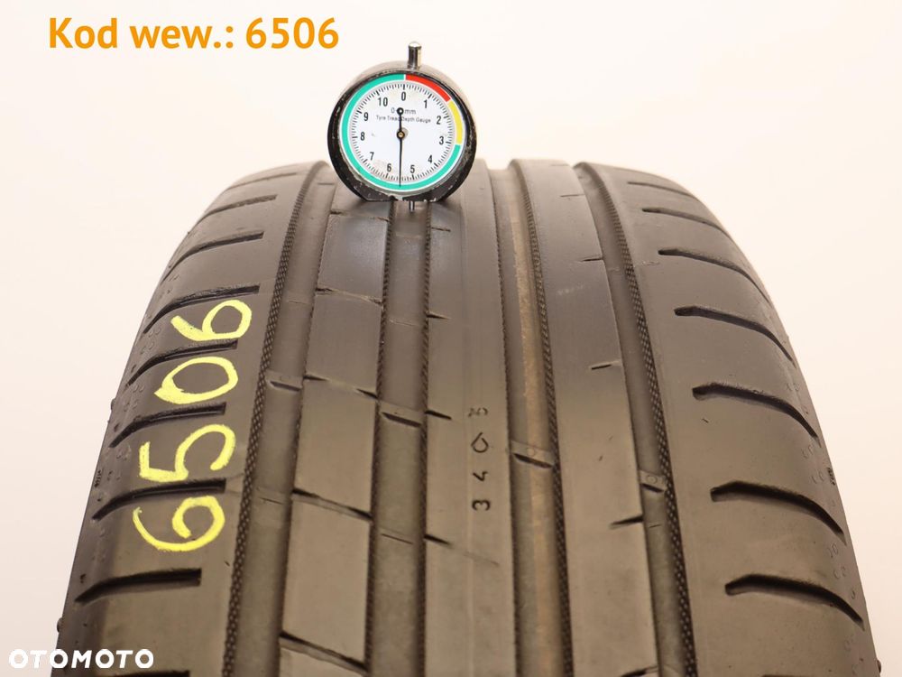Nokian Powerproof - 215/55 R17