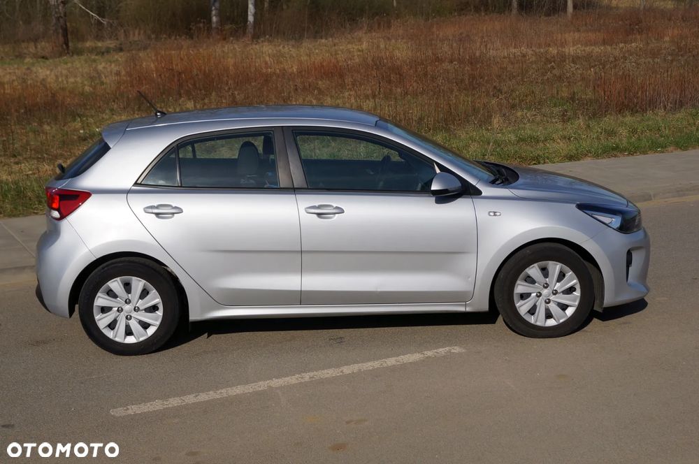 Kia Rio 1.2 L Business Line - 10