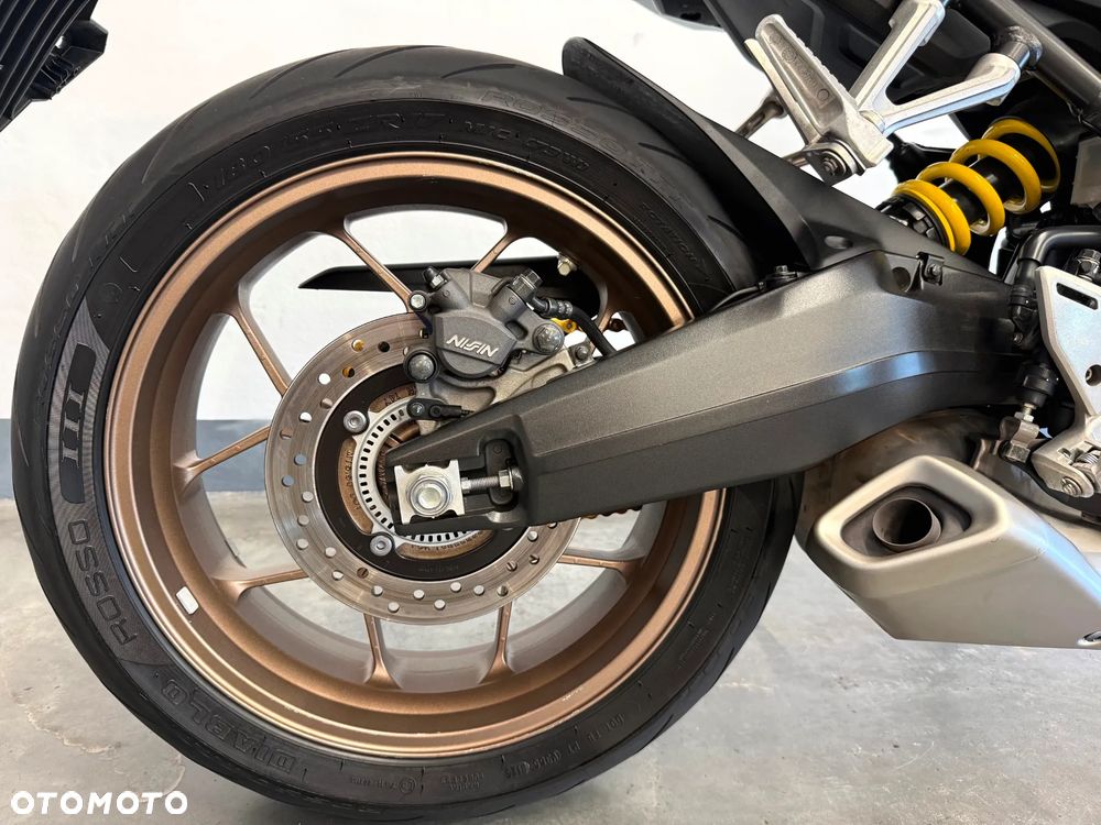 Honda CB - 19