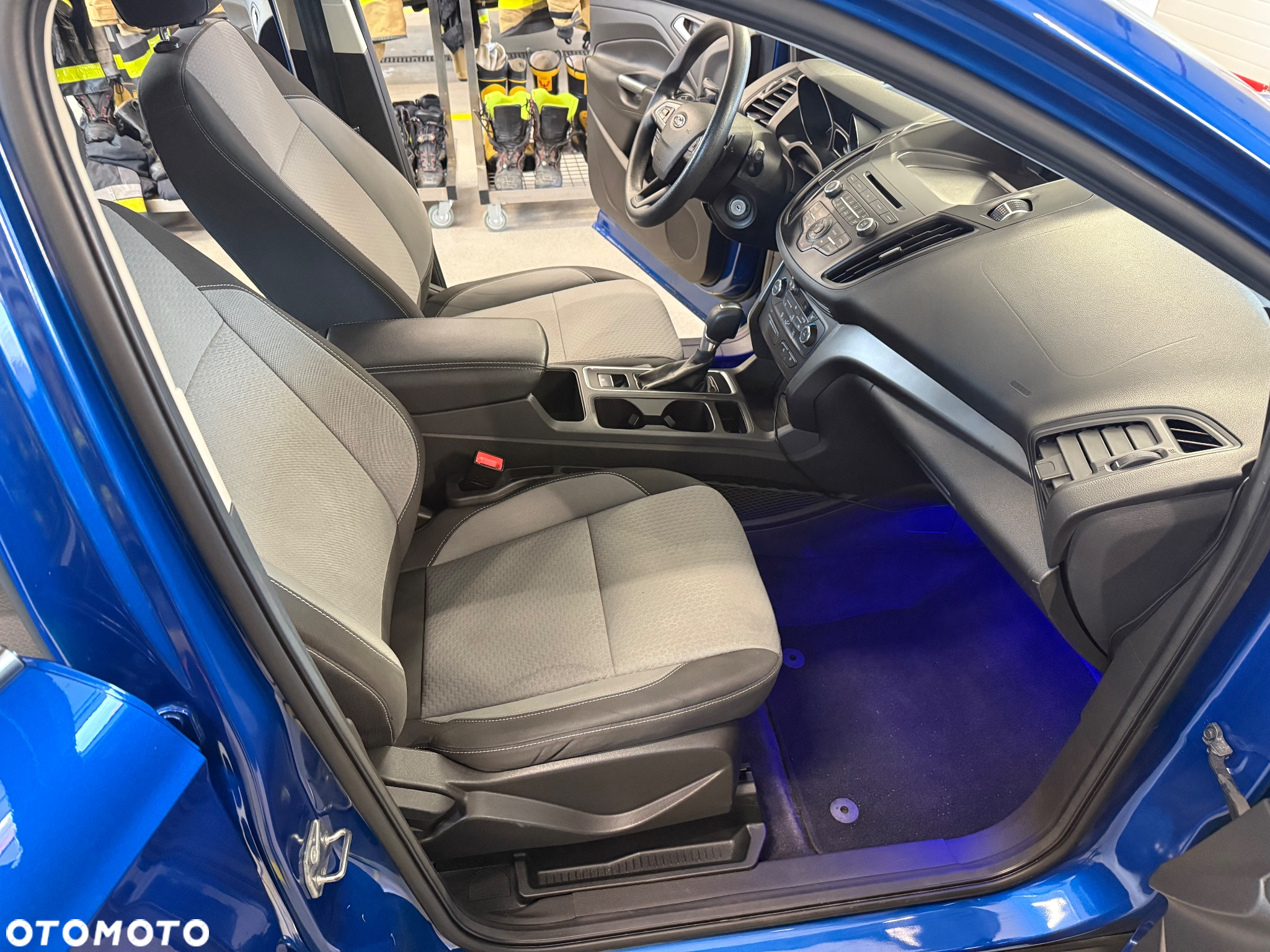 Ford Escape 1.5 EcoBoost AWD SE - 8