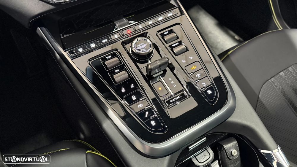 Aston Martin DBX 707 AMR24 - 41