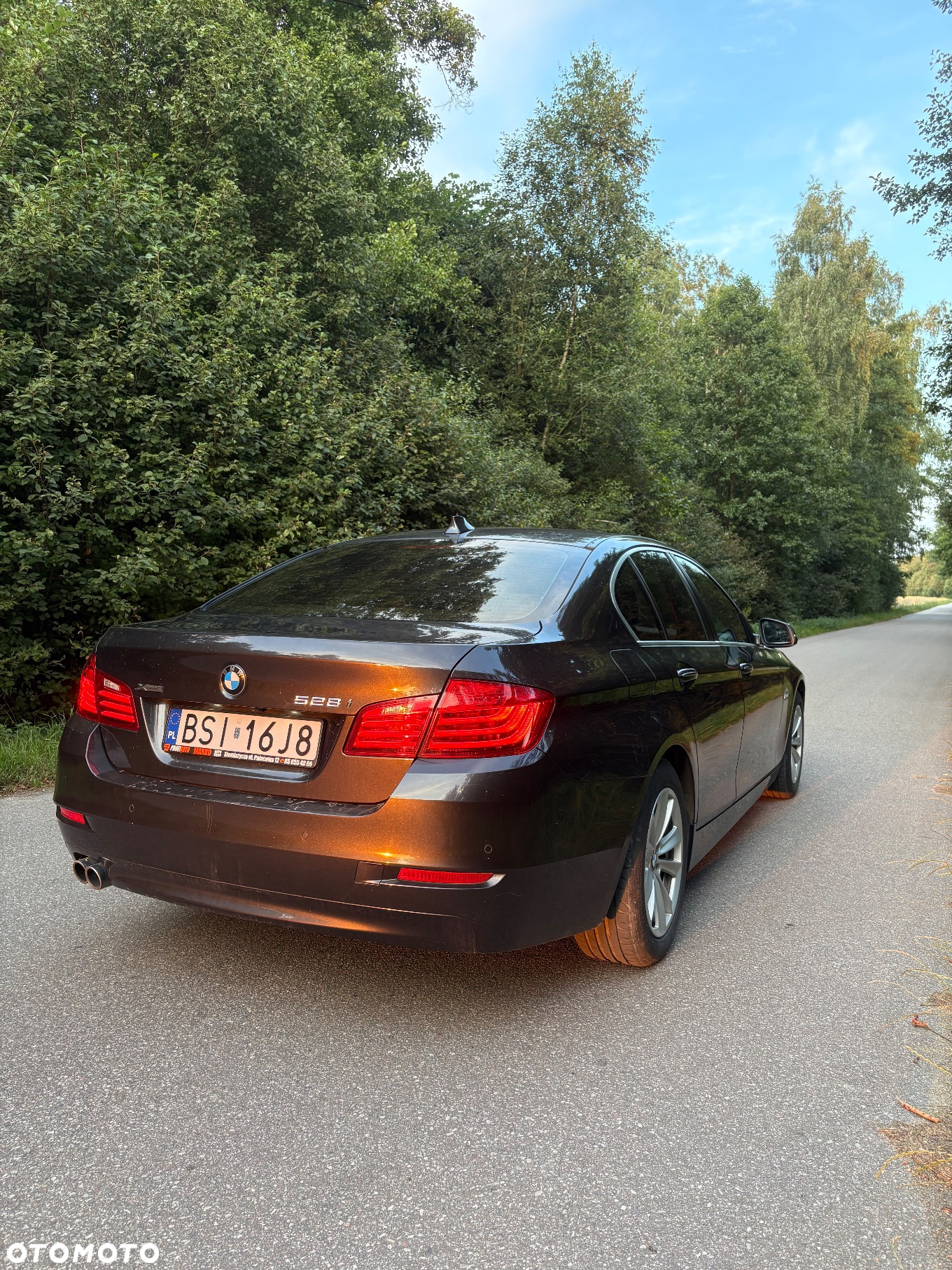 BMW Seria 5 528i xDrive - 3