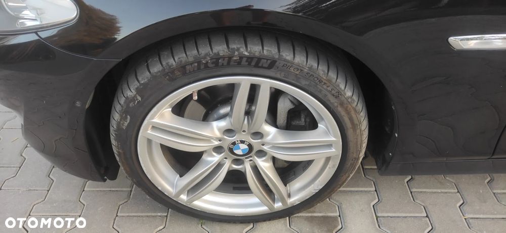 BMW Seria 5 530d - 25