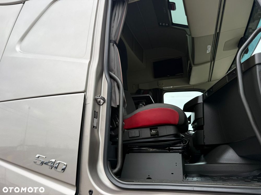 Volvo FH/540/EURO 6/METALIK/XENON/KLIMA.P/SPROWADZONY/SUPER STAN !!! - 25