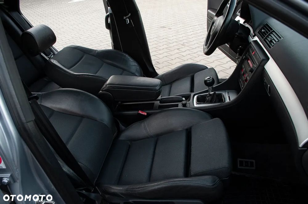 Audi A4 Avant 1.8 T - 21
