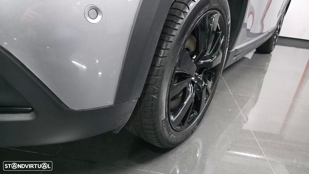 Peugeot 2008 PureTech 130 Stop&Start GT-Line Edition — fotografia 30