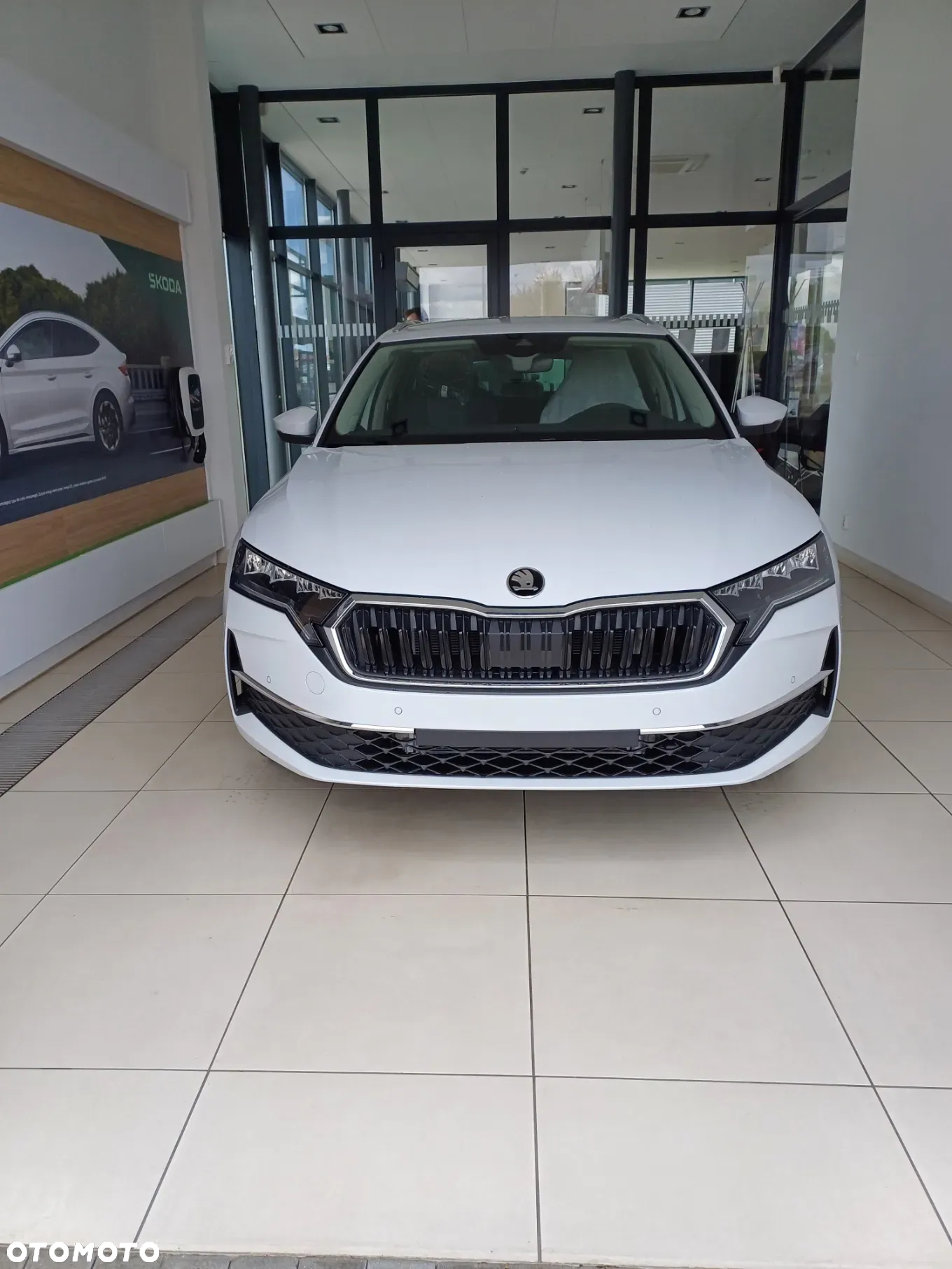 Skoda Octavia 2.0 TDI Selection DSG - 3