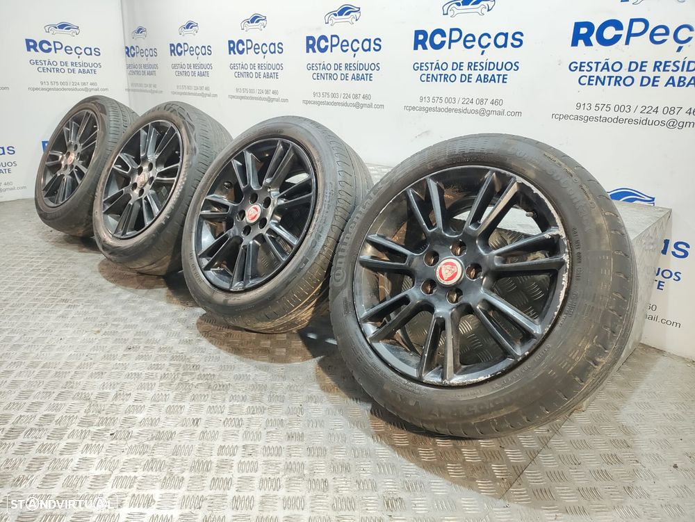 Conjunto Jantes 17 Crux 7 Spoke Jaguar XE X760 7J ET48,5 5x108 - 2