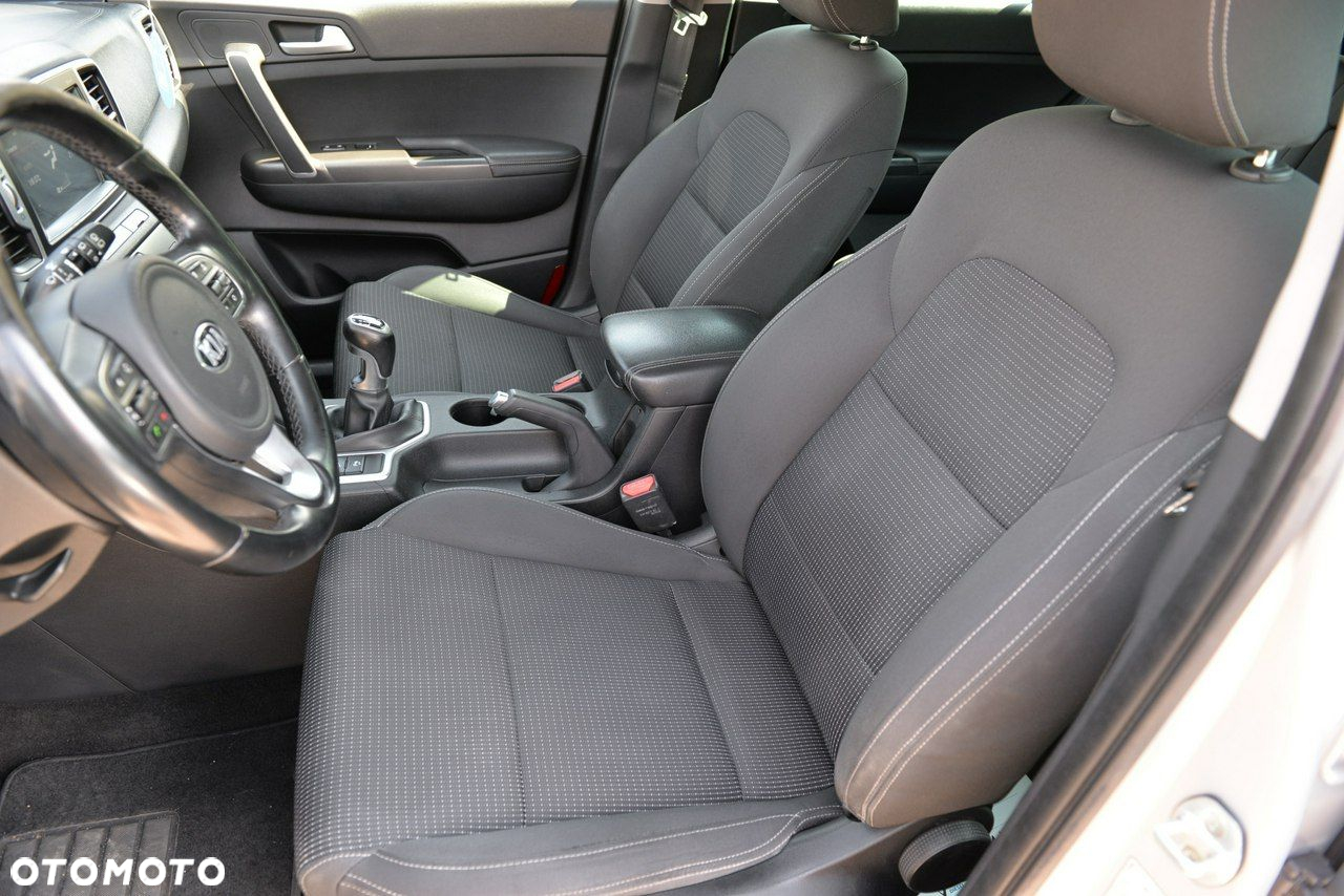 Kia Sportage 1.7 CRDI 2WD Edition 7 - 9