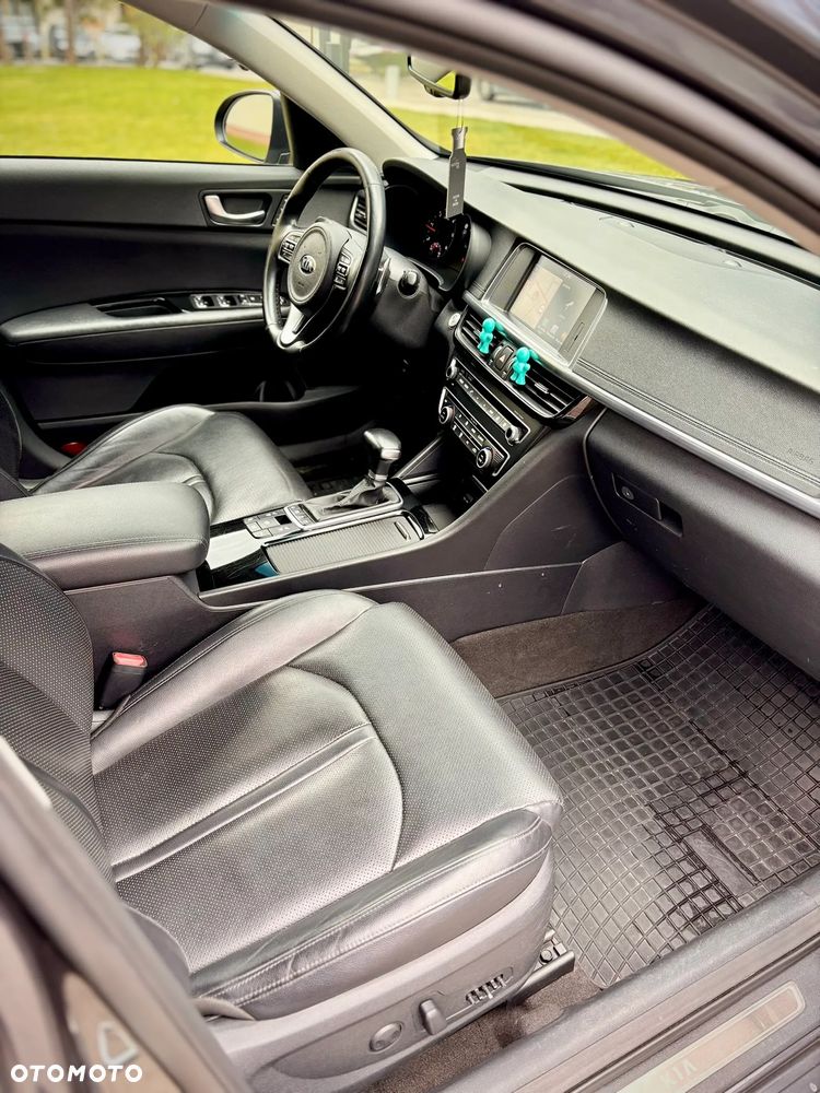 Kia Optima 1.7 CRDI L DCT - 14