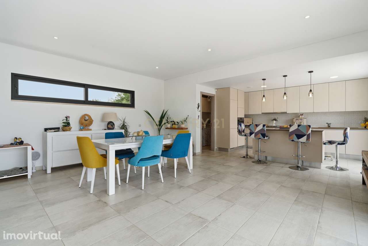 Moradia isolada T3 com piscina e jardim - apenas a 10 min da cidade da - Grande imagem: 5/26