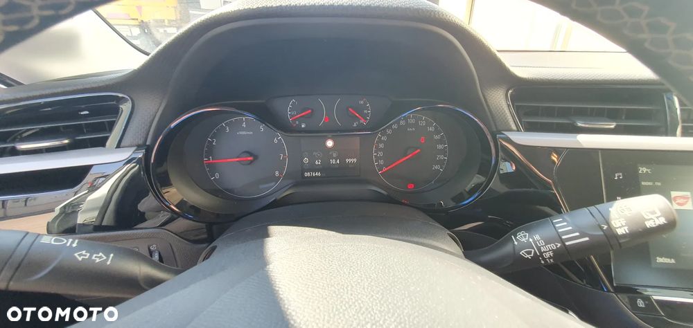 Opel Corsa 1.2 Edition S&S - 9