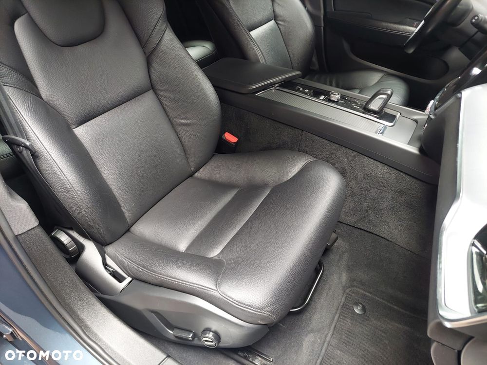 Volvo V60 - 40