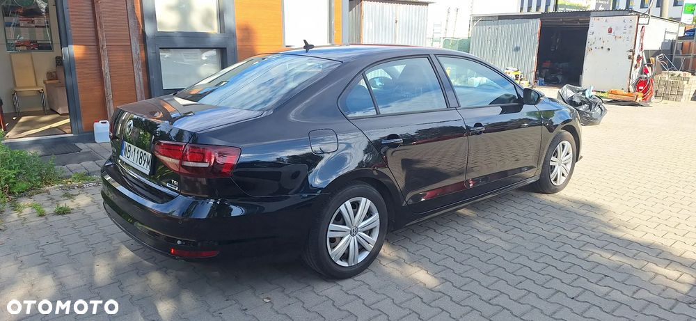 Volkswagen Jetta 1.2 TSI BMT Comfortline - 5