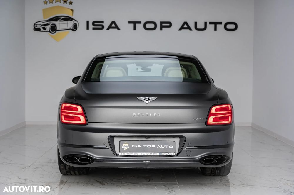 Bentley Flying Spur Mulliner - 3