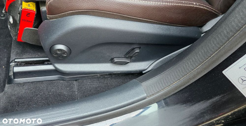 Mercedes-Benz GLC - 23