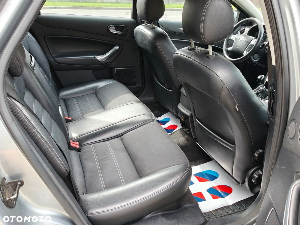Ford Mondeo 2.0 TDCi Platinium X Plus (Titanium) - 8