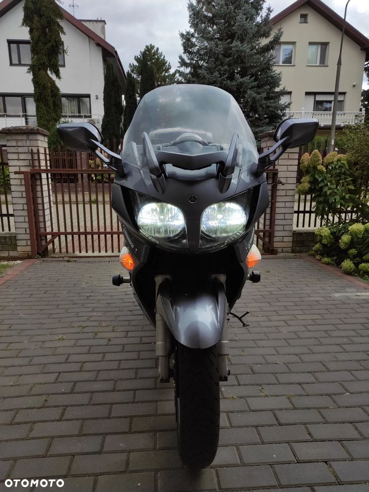 Yamaha FJR - 5