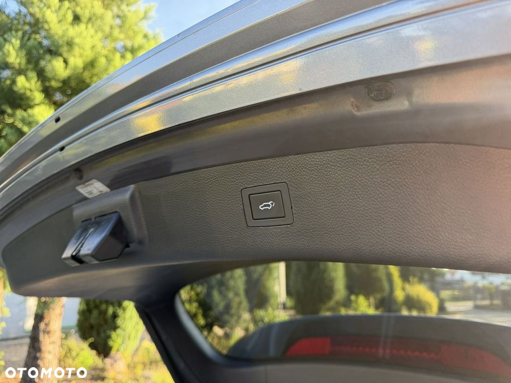 Hyundai i40 Kombi blue 1.7 CRDi DCT Premium - 35