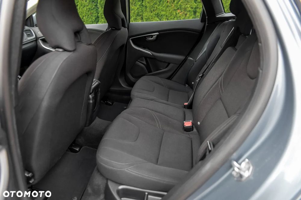 Volvo V40 T2 Drive-E Kinetic - 33