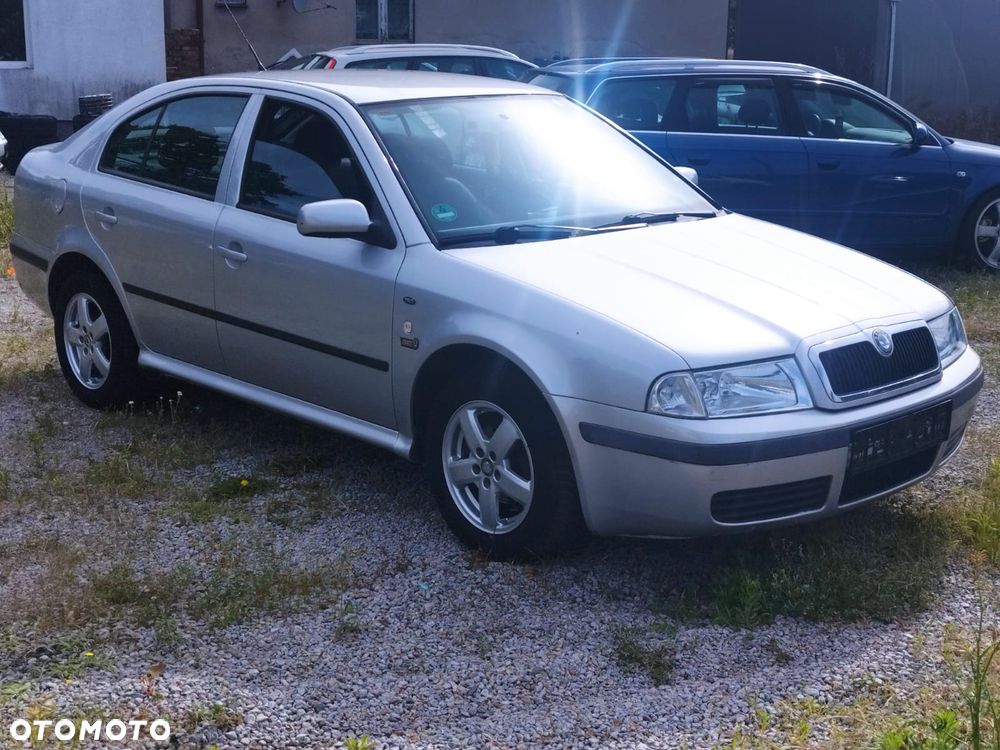 Skoda Octavia - 1