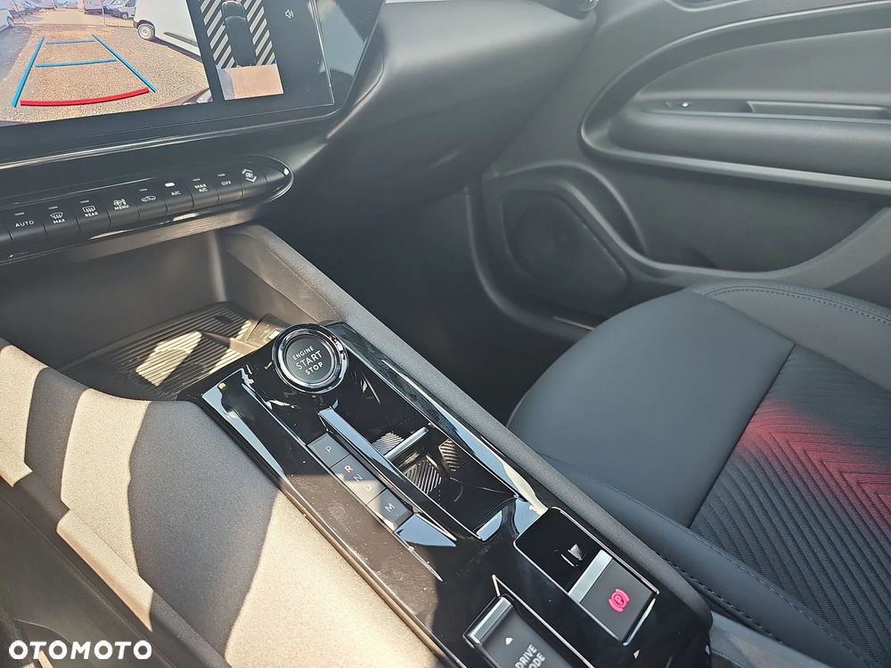 Alfa Romeo Junior 1.2 mHEV Ti eDCT - 21