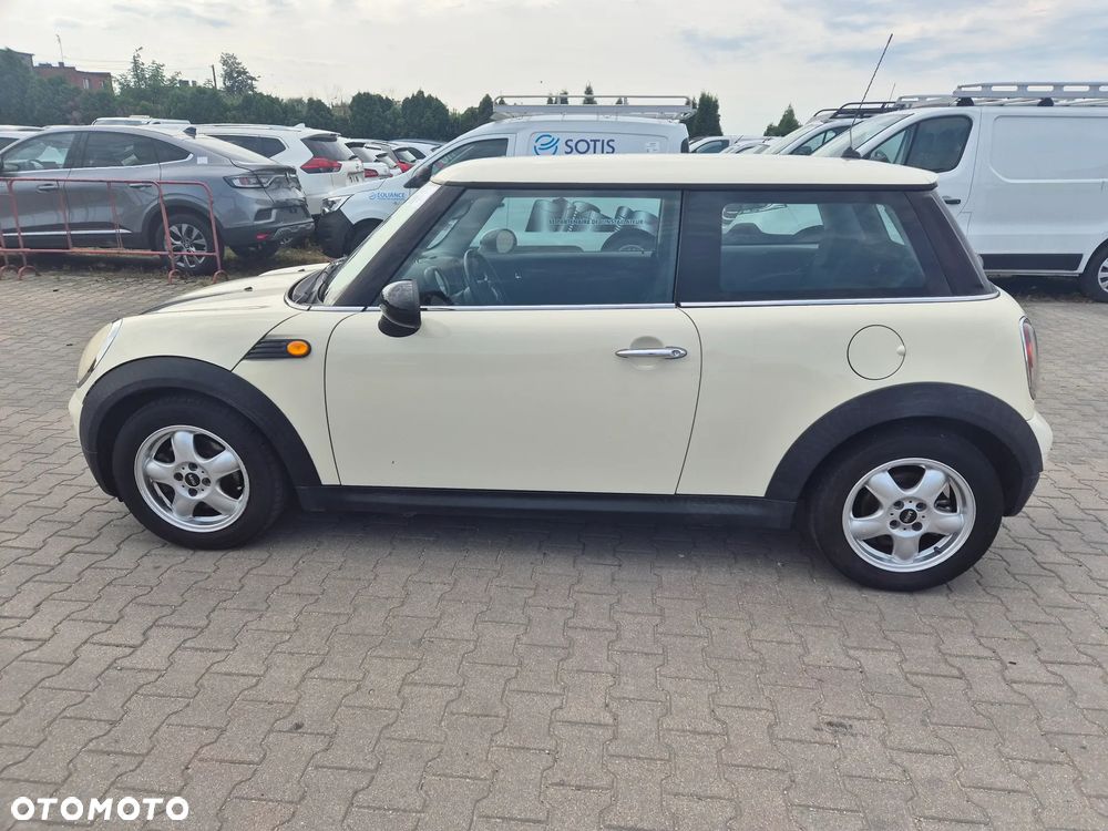 MINI ONE Standard - 3