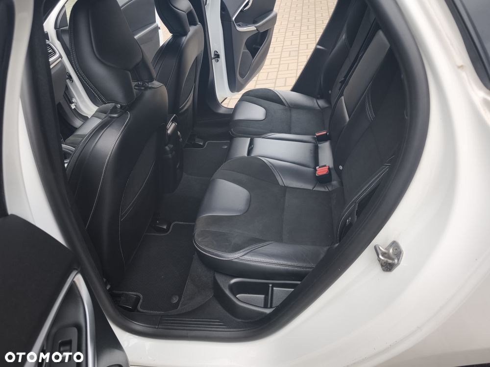 Volvo V40 D4 RDesign - 20