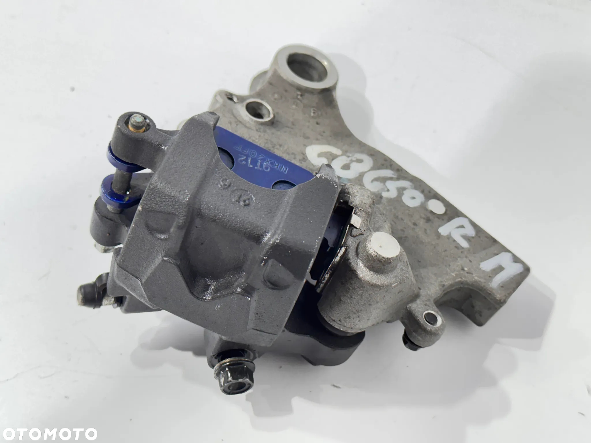 Zacisk tył Honda CB650R - 4