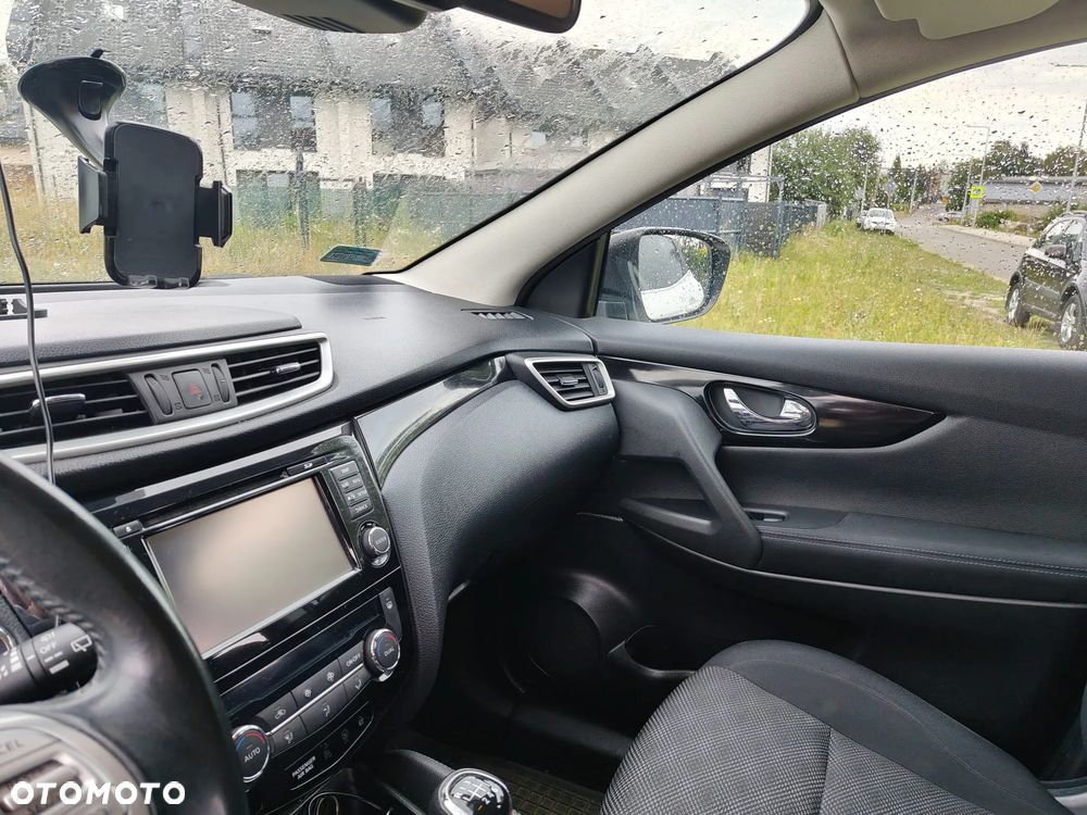 Nissan Qashqai 1.6 DCi N-Connecta EU6 - 9