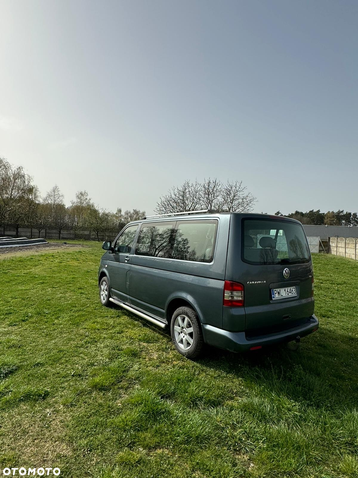 Volkswagen Caravelle - 3