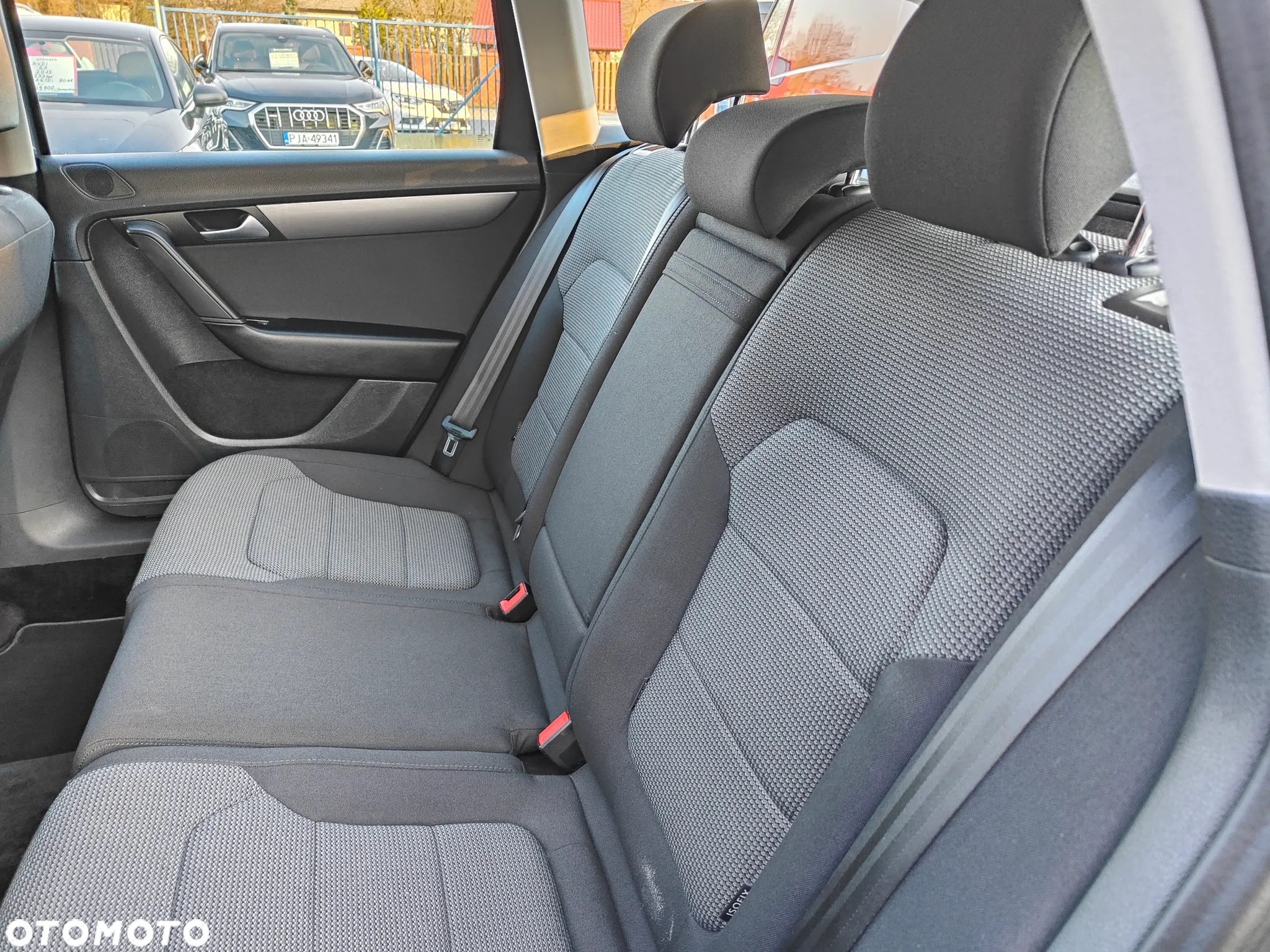 Volkswagen Passat 2.0 TDI Highline DSG - 24