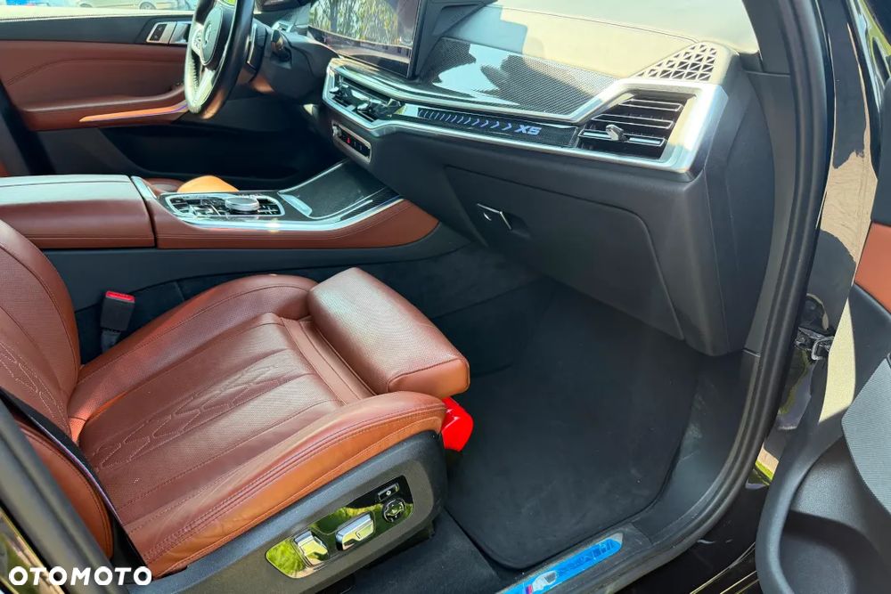 BMW X5 xDrive40d mHEV - 14