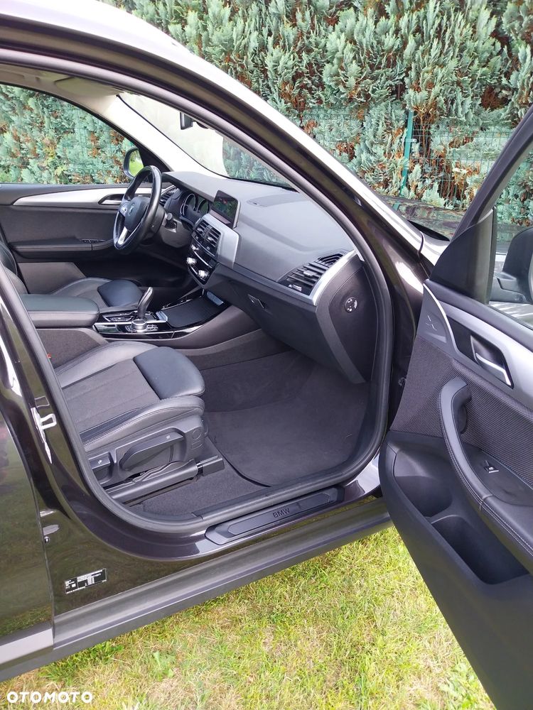 BMW X3 xDrive20d Business Edition - 12