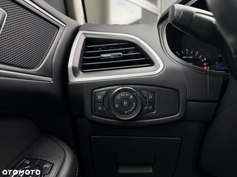 Ford Galaxy - 27