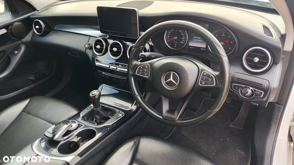 MERCEDES W205 SEDAN 2.2 CDI BLUETEC SKRZYNIA MANUALNA 651921 BIAŁY 149 CZĘŚCI - 14