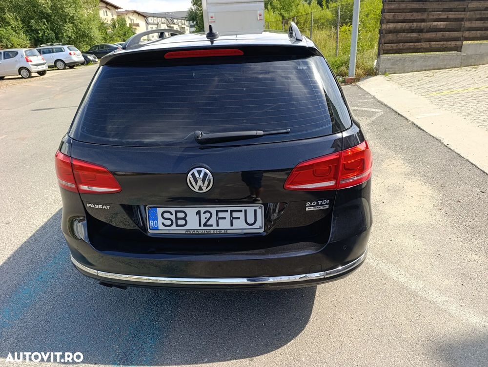 Volkswagen Passat 2.0 TDI Blue TDI Comfortline - 3