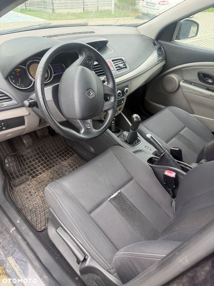 Renault Megane - 8