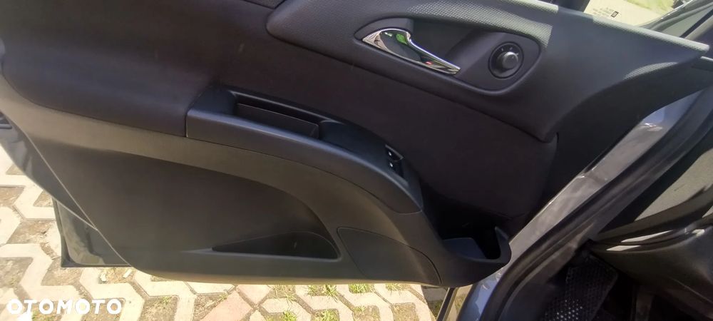 Opel Meriva 1.4 T Enjoy - 21