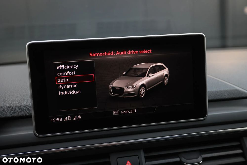 Audi A4 Avant 2.0 TDI DPF clean diesel quattro S tronic S line Sportpaket - 32